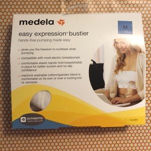 Medela nursing bra, white, size medium, never used